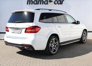 Mercedes-Benz GLS 7