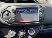 Toyota Yaris 6