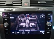 Volkswagen Golf 16