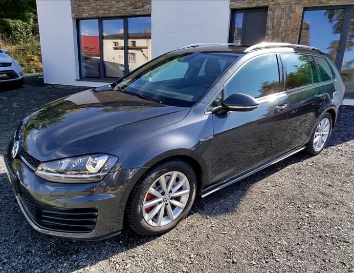 Volkswagen Golf 2