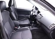 Peugeot 4007 14
