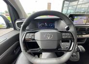 Toyota ProAce Verso 16