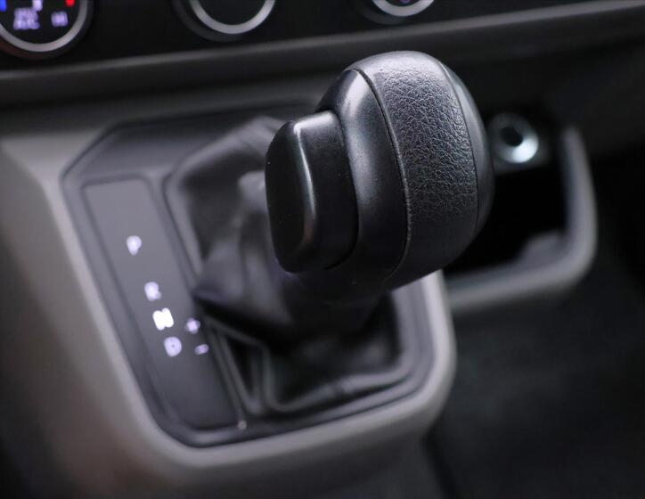 Volkswagen Transporter 26