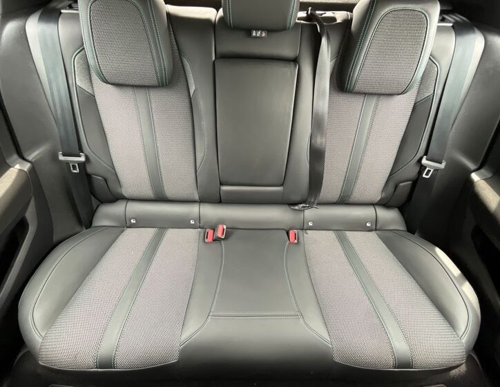 Peugeot 308 7