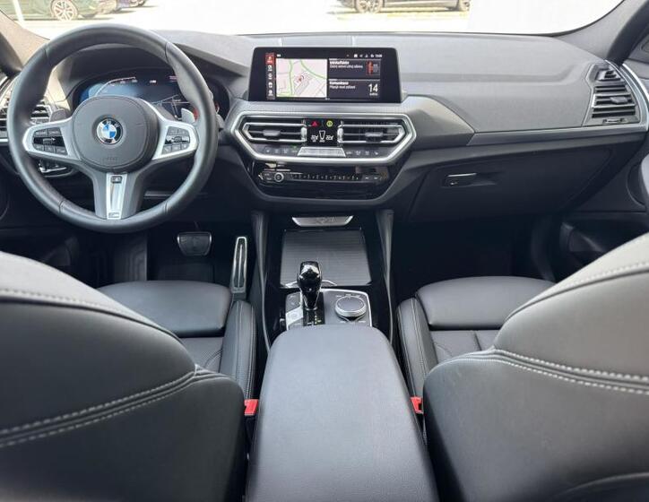 BMW X4 8
