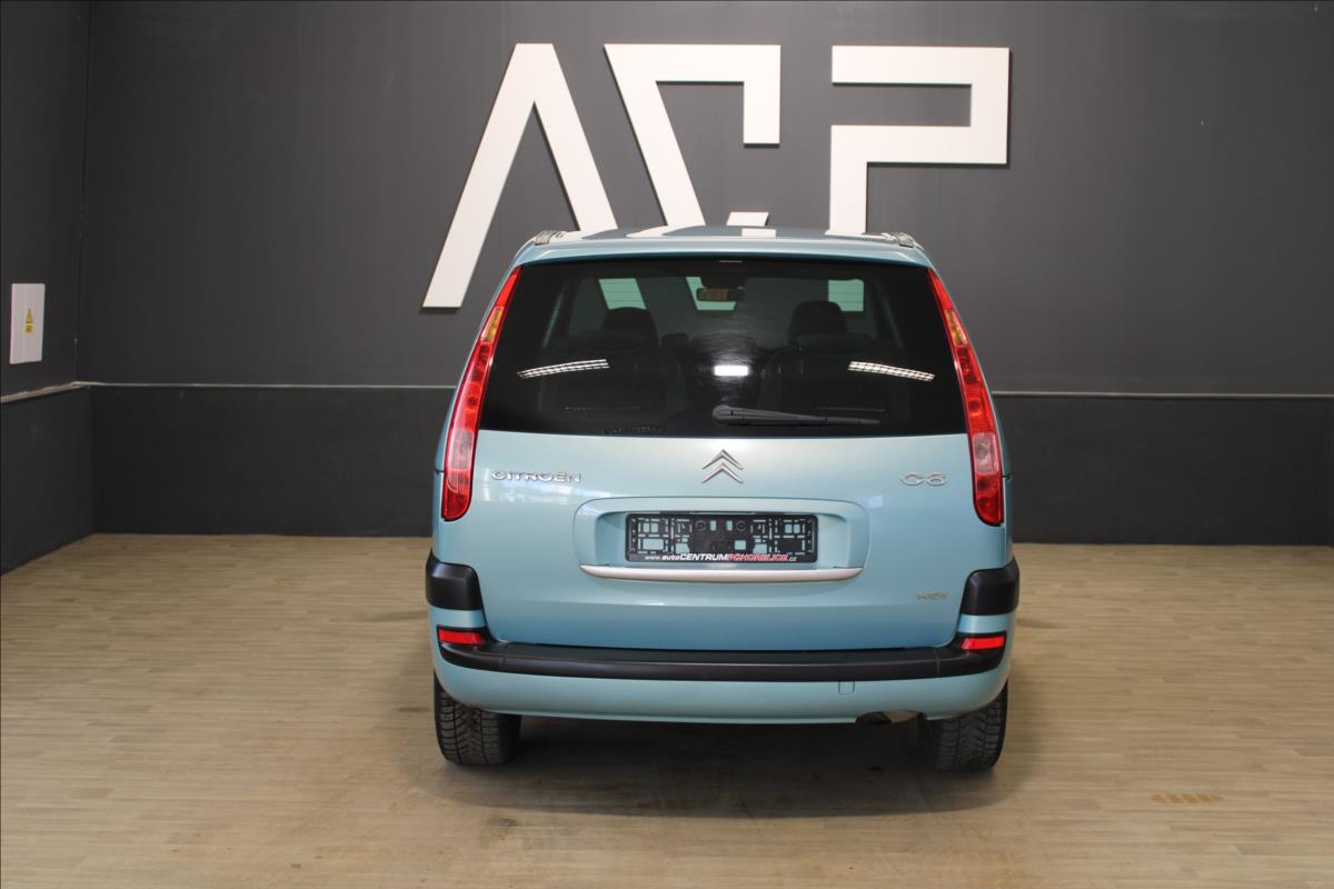 Citroën C8
