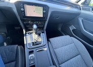 Volkswagen Passat 11