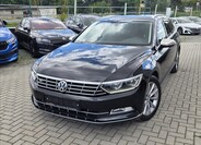 Volkswagen Passat 1