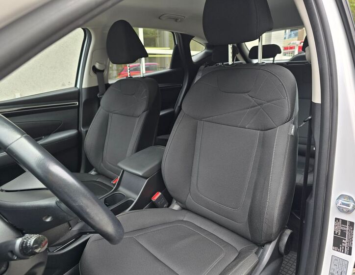 Hyundai Tucson 12