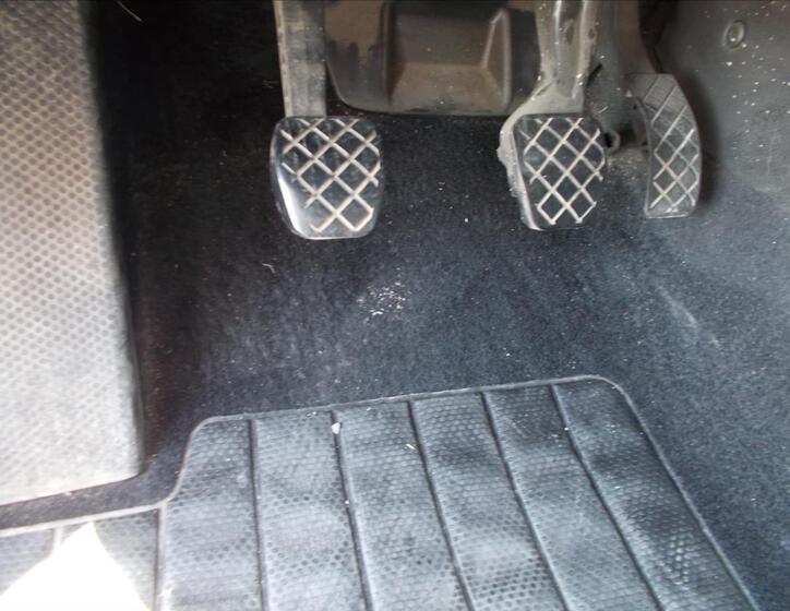 Volkswagen Golf 23