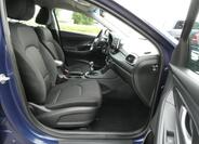 Hyundai i30 24