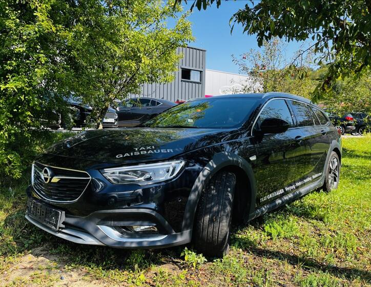 Opel Insignia 1
