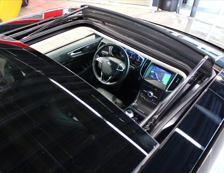 Ford Edge 9