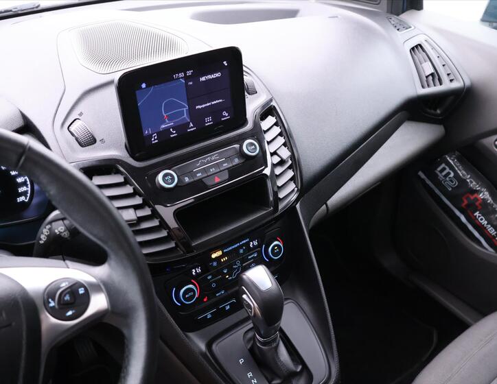 Ford Tourneo Connect 26