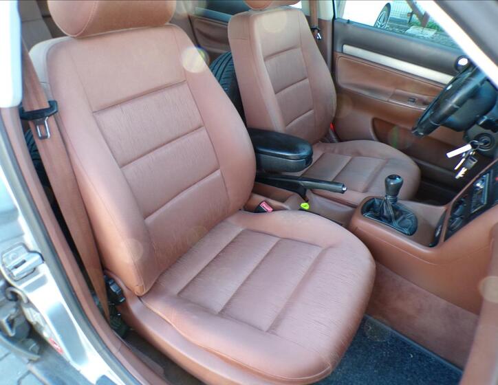 Audi A4 15