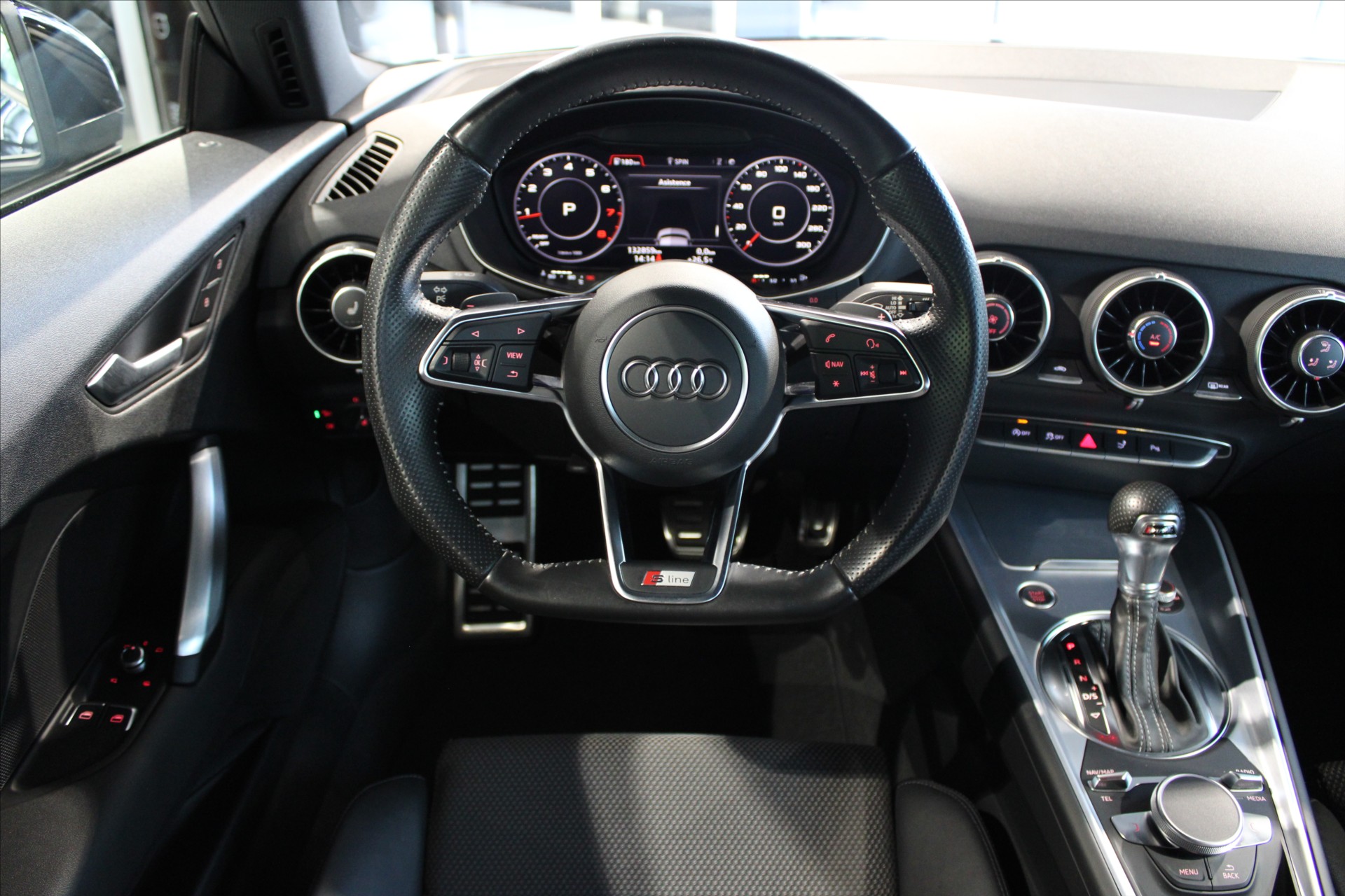 Audi TT