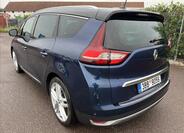 Renault Grand Scénic 8