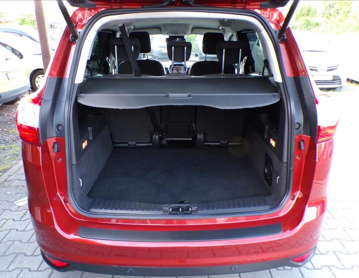 Ford Grand C-MAX 22