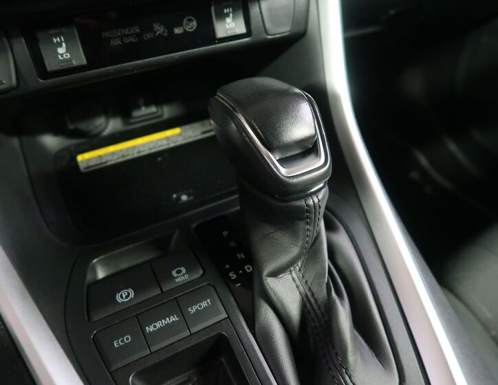 Toyota RAV4 34