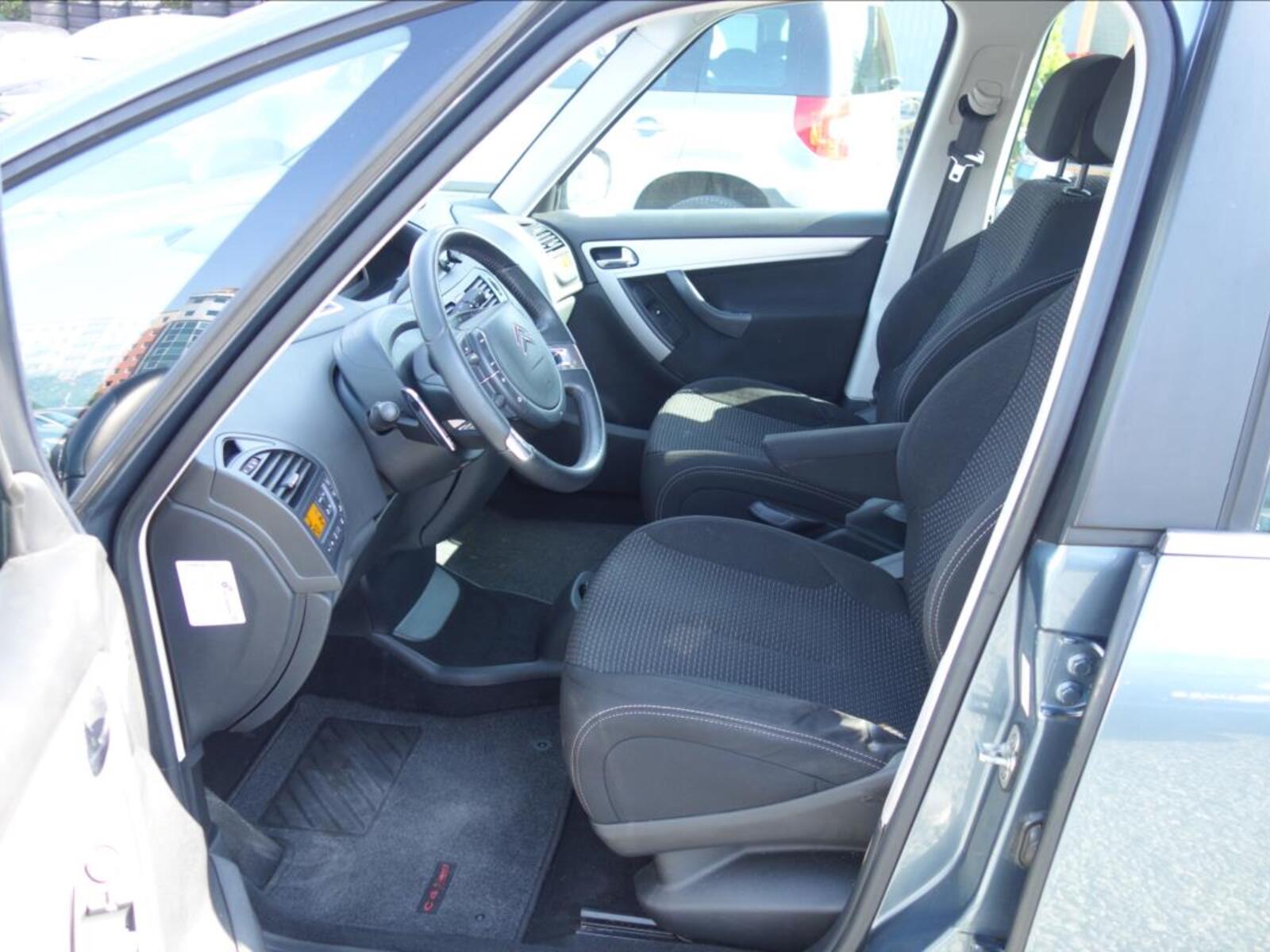 Citroën Grand C4 Picasso 10