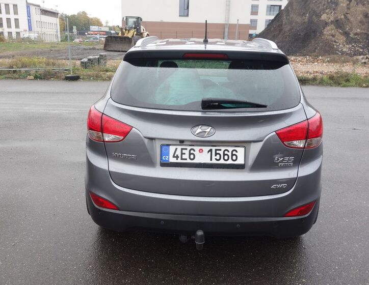 Hyundai ix35 7