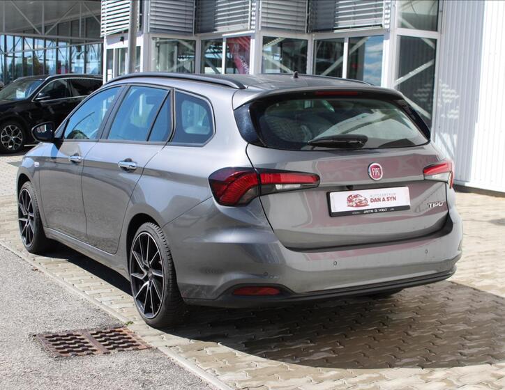 Fiat Tipo 4