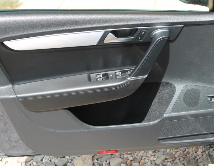 Volkswagen Passat 23
