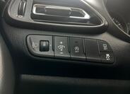 Hyundai i30 13