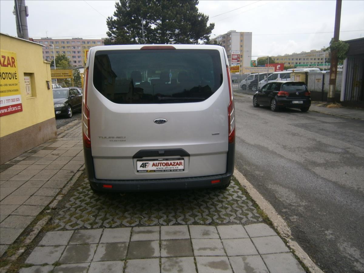 Ford Tourneo Custom