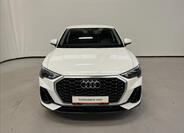 Audi Q3 4