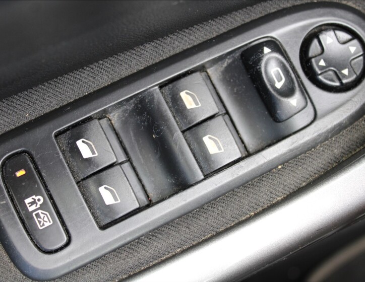 Peugeot 308 14