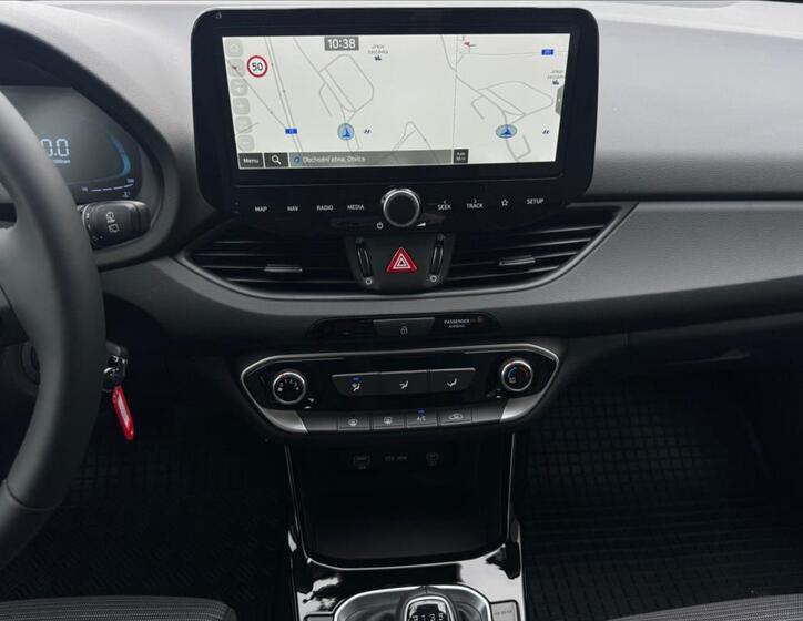 Hyundai i30 8