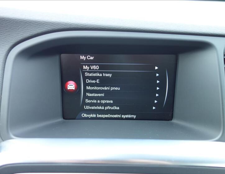 Volvo V60 23