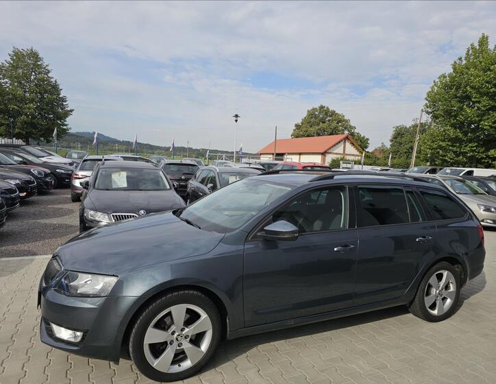 Škoda Octavia 10