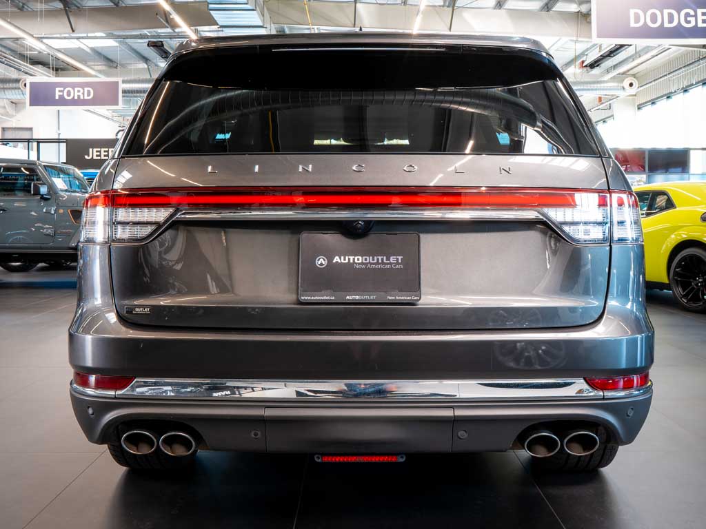 Lincoln Aviator