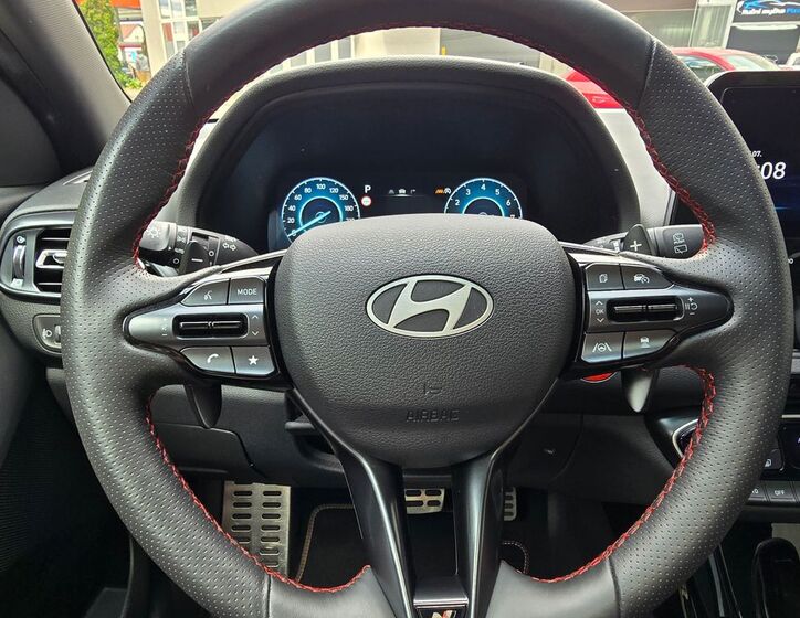 Hyundai i30 17