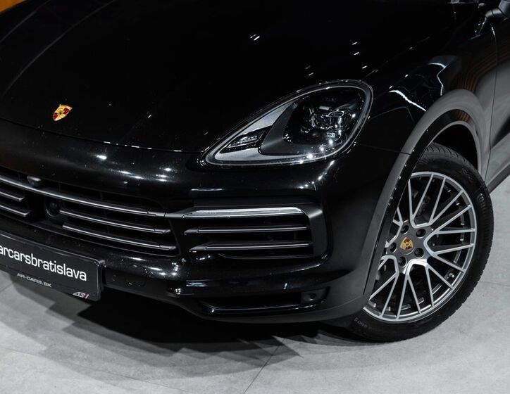 Porsche Cayenne 4