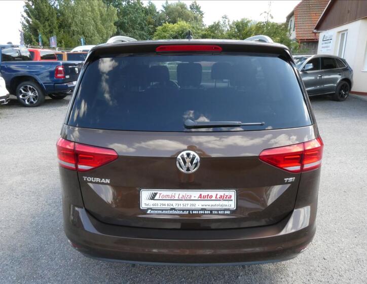 Volkswagen Touran 7