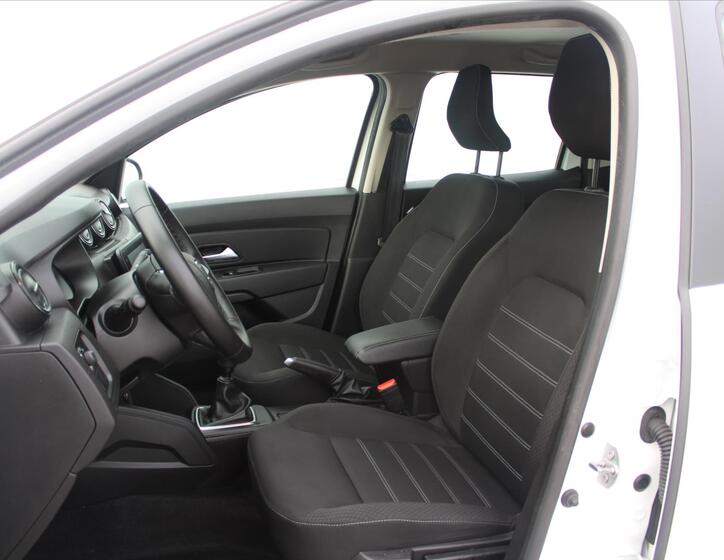 Dacia Duster 10