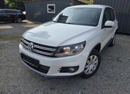 Volkswagen Tiguan 1
