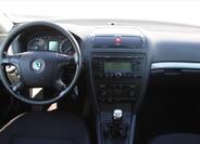 Škoda Octavia 14