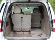 Chrysler Town & Country 11