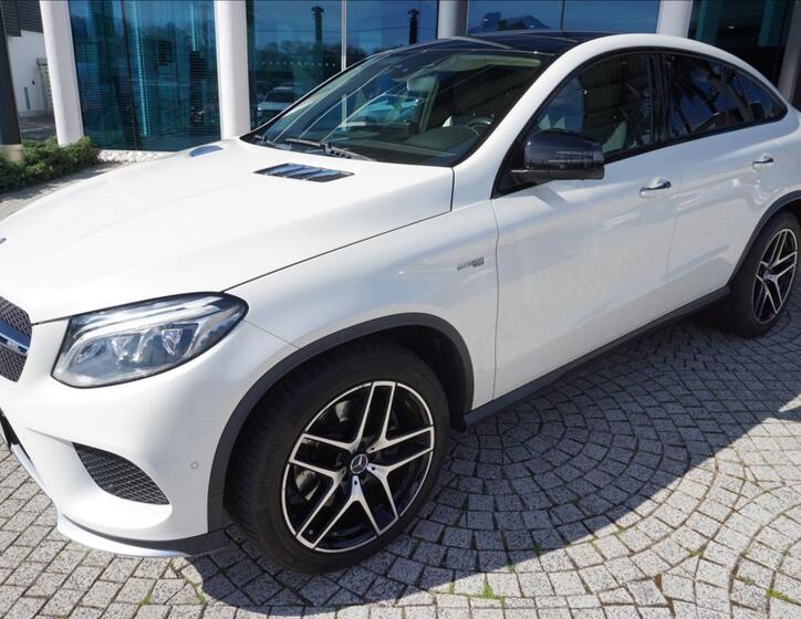Mercedes-Benz GLE 3
