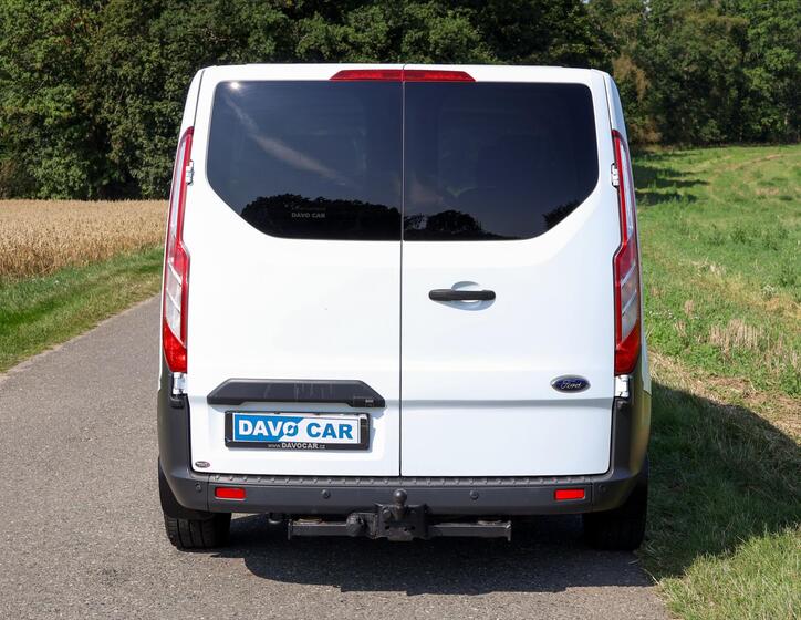 Ford Transit Custom 6
