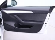 Tesla Model 3 14