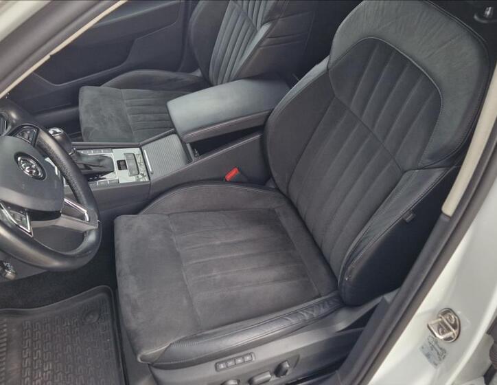 Škoda Superb 15