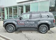 Toyota Land Cruiser 5