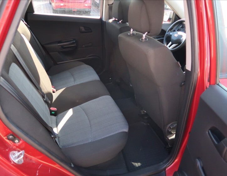 KIA Ceed 11