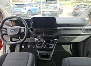 Ford Tourneo Custom 10