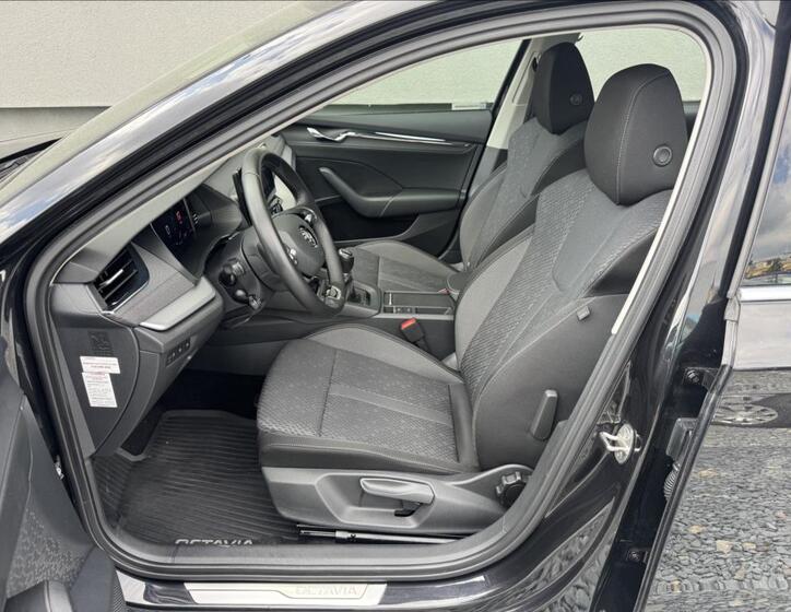 Škoda Octavia 21